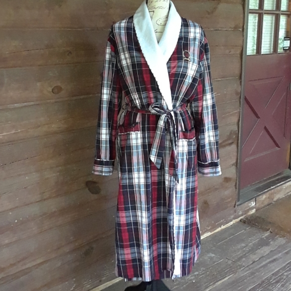 Tommy Hilfiger Other - Tommy Hilfiger bathrobe